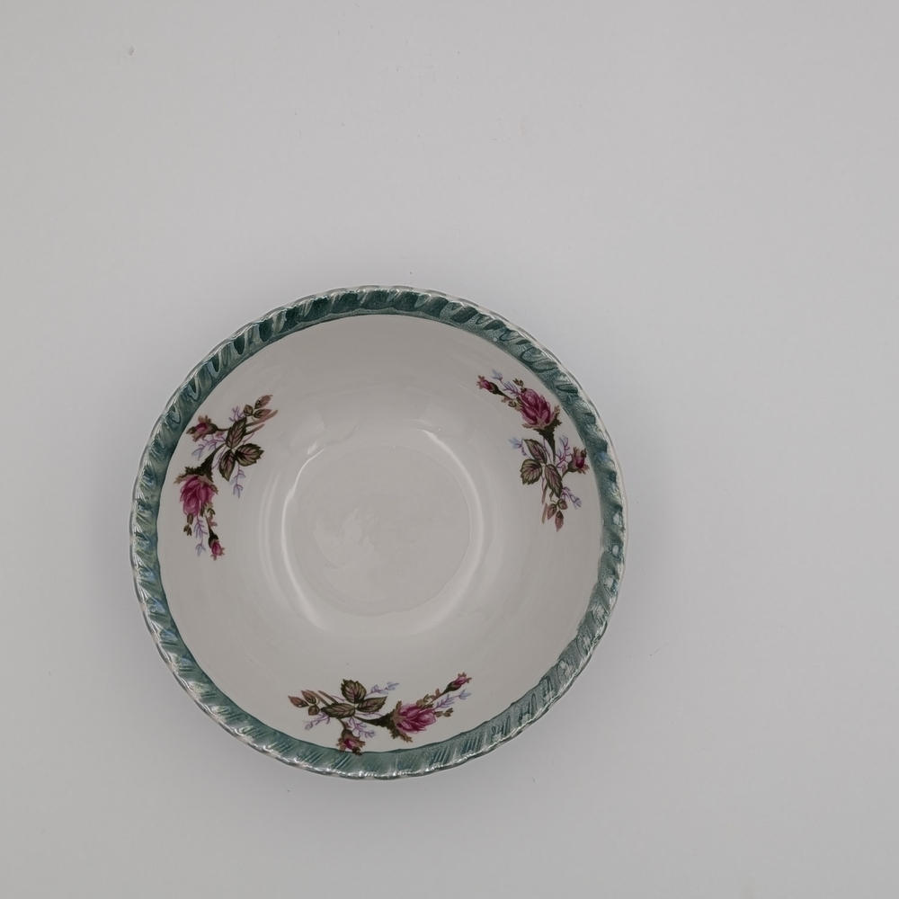 Vintage Yamatsu Japan Bowl 7 inches